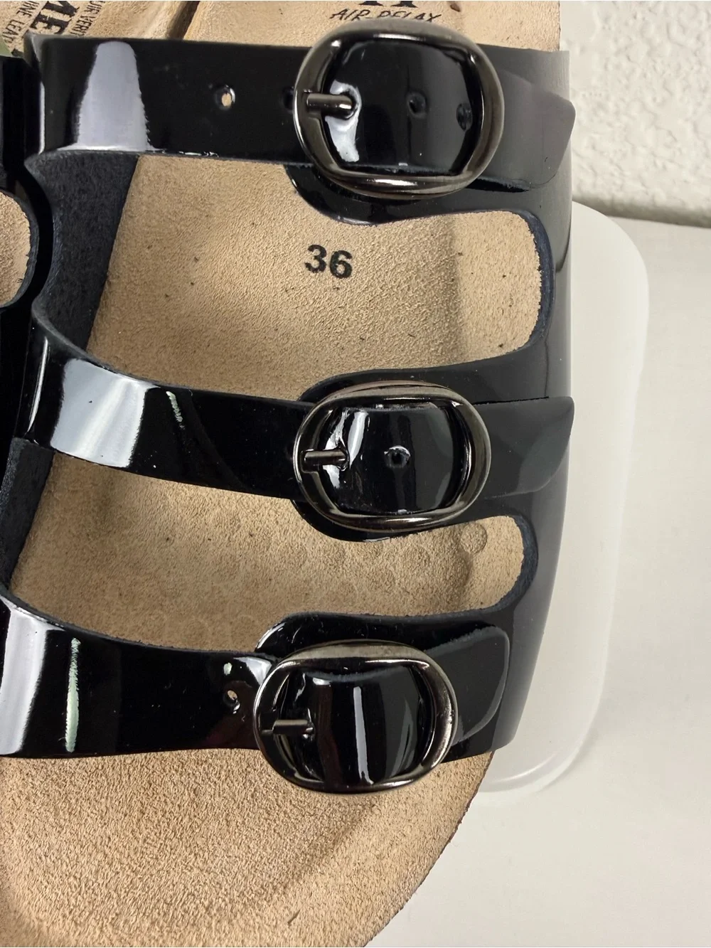 Mephisto Nolene Black Patent Leather Triple Strap Slide Sandals| NWT |EU 36 US 6